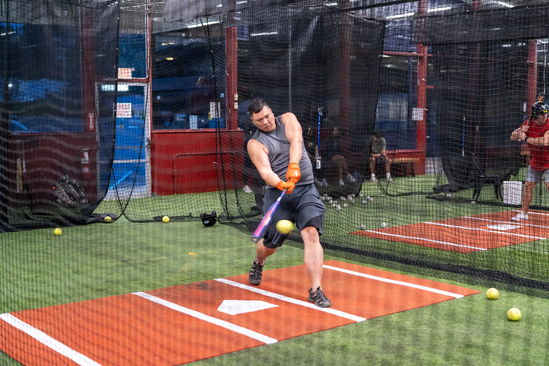 Softball Pullman Batting Cage   DSC02664.webp